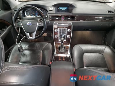 Zdjęcie 8 z 15 samochodu: 2015 VOLVO XC70 T6 PREMIER VIN:YV4902NK9F1221884 - miniatura
