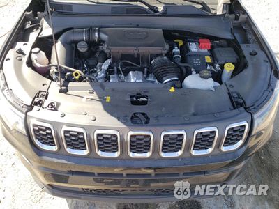 Zdjęcie 12 z 13 samochodu: 2024 JEEP COMPASS LATITUDE VIN:3C4NJDBN1RT115385 - miniatura