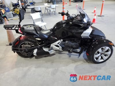 2015 CAN-AM SPYDER ROADSTER F3 2BXRDDD25FV003335 - główne zdjęcie licytacji z USA - miniatura