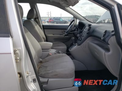 Zdjęcie 7 z 15 samochodu: 2008 KIA RONDO BASE VIN:KNAFG525287145861 - miniatura