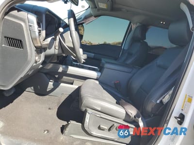 Zdjęcie 7 z 14 samochodu: 2024 FORD F250 SUPER DUTY VIN:1FT8W2BT2REE22078 - miniatura