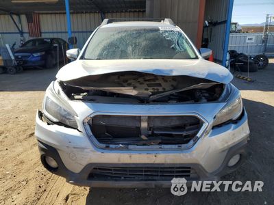 Piąte zdjęcie samochodu w środku: 2018 SUBARU OUTBACK 2.5I LIMITED VIN:4S4BSAKC4J3393030 - miniatura
