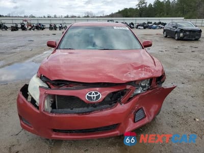 Piąte zdjęcie samochodu w środku: 2010 TOYOTA CAMRY SE VIN:4T1BK3EK0AU113015 - miniatura