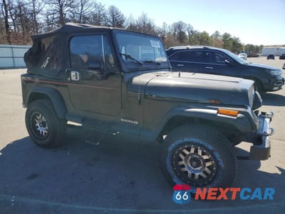 Czwarte zdjęcie samochodu z boku: 1987 JEEP WRANGLER LAREDO VIN:2BCCV814XHB538389 - miniatura