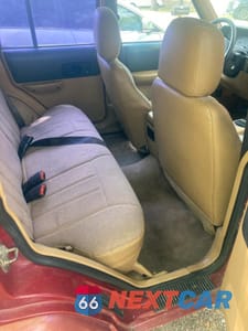 Zdjęcie 6 z 10 samochodu: 1998 JEEP CHEROKEE SPORT VIN:1J4FT68SXWL165808 - miniatura