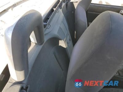 Zdjęcie 10 z 13 samochodu: 2012 MAZDA MX-5 MIATA VIN:JM1NC2MF8C0226167 - miniatura