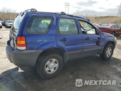 Trzecie zdjęcie samochodu z tyłu: 2005 FORD ESCAPE XLS VIN:1FMCU92Z25KB84124 - miniatura