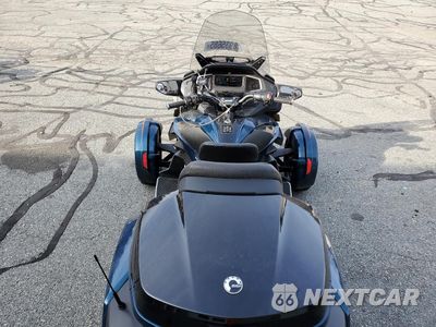 Zdjęcie 6 z 10 samochodu: 2020 CAN-AM SPYDER ROADSTER RT VIN:2BXNBDD2XLV000348 - miniatura