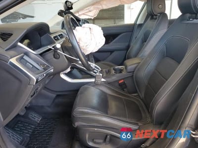 Zdjęcie 7 z 12 samochodu: 2020 JAGUAR I-PACE S VIN:SADHB2S18L1F85320 - miniatura