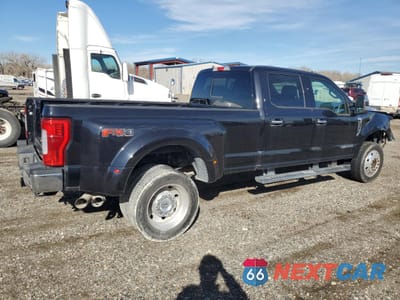 Trzecie zdjęcie samochodu z tyłu: 2018 FORD F450 SUPER DUTY VIN:1FT9W4DT1JED24368 - miniatura