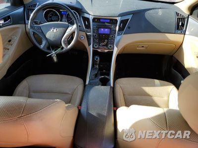Zdjęcie 8 z 12 samochodu: 2012 HYUNDAI SONATA HYBRID VIN:KMHEC4A40CA032091 - miniatura
