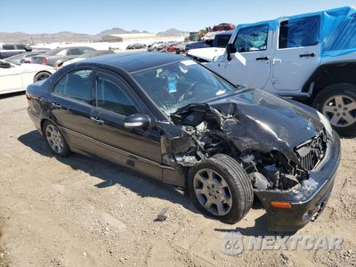 Czwarte zdjęcie samochodu z boku: 2005 MERCEDES-BENZ C 240 VIN:WDBRF61J15A712498 - miniatura