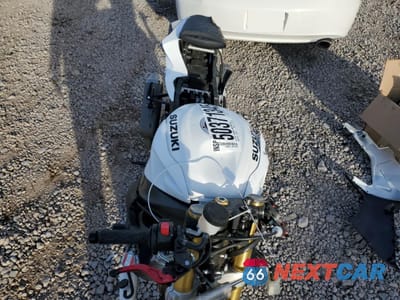 Piąte zdjęcie samochodu w środku: 2024 SUZUKI GSX-R750 VIN:JS1GR7MA6R7101333 - miniatura