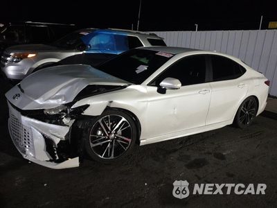 2025 TOYOTA CAMRY XSE 4T1DAACK9SU016805 - główne zdjęcie licytacji z USA - miniatura