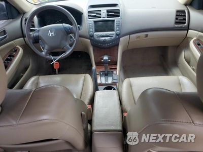 Zdjęcie 8 z 12 samochodu: 2007 HONDA ACCORD EX VIN:1HGCM66897A042044 - miniatura