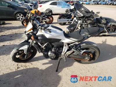 Trzecie zdjęcie samochodu z tyłu: 2015 YAMAHA FZ07 C VIN:JYARM06Y9FA000067 - miniatura