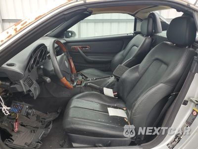 Zdjęcie 7 z 13 samochodu: 2002 MERCEDES-BENZ SLK 320 VIN:WDBKK65F42F250018 - miniatura