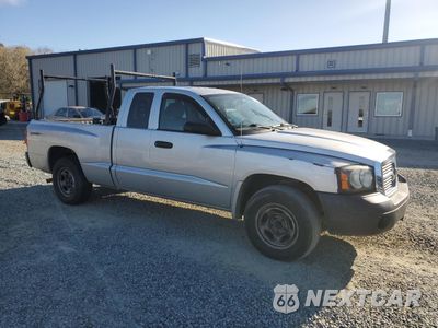 Czwarte zdjęcie samochodu z boku: 2006 DODGE DAKOTA ST VIN:1D7HE22K96S687030 - miniatura