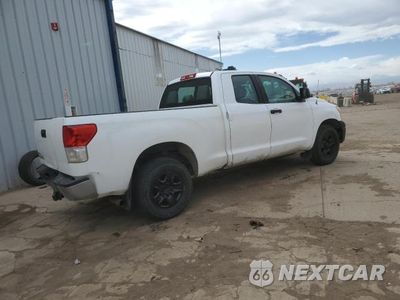 Trzecie zdjęcie samochodu z tyłu: 2012 TOYOTA TUNDRA DOUBLE CAB SR5 VIN:5TFUY5F11CX239785 - miniatura