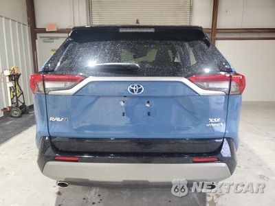 Zdjęcie 6 z 14 samochodu: 2024 TOYOTA RAV4 XSE VIN:JTME6RFV5RD559481 - miniatura