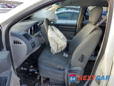 Zdjęcie 7 z 13 samochodu: 2010 DODGE GRAND CARAVAN SE VIN:2D4RN4DEXAR373028 - miniatura