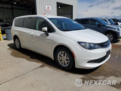 Czwarte zdjęcie samochodu z boku: 2021 CHRYSLER VOYAGER LX VIN:2C4RC1CG3MR561334 - miniatura