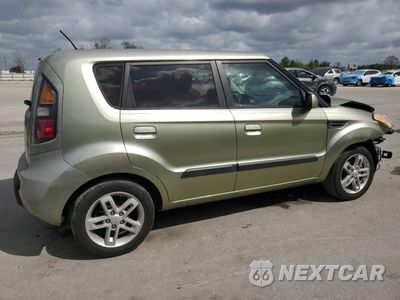 Trzecie zdjęcie samochodu z tyłu: 2010 KIA SOUL + VIN:KNDJT2A29A7033062 - miniatura