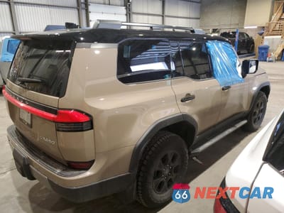 Trzecie zdjęcie samochodu z tyłu: 2024 LEXUS GX 550 PREMIUM/PREMIUM+ VIN:JTJTBCDX3R5027531 - miniatura