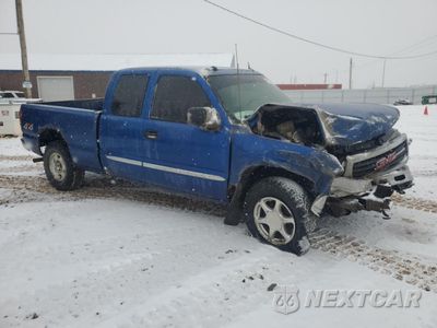 Czwarte zdjęcie samochodu z boku: 2004 GMC NEW SIERRA K1500 VIN:2GTEK19T441264139 - miniatura