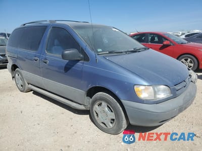 Czwarte zdjęcie samochodu z boku: 1999 TOYOTA SIENNA CE VIN:4T3ZF19C9XU138926 - miniatura