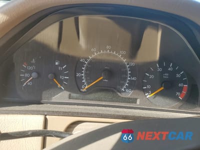 Zdjęcie 9 z 12 samochodu: 1999 MERCEDES-BENZ E 320 VIN:WDBJF65H1XA795972 - miniatura