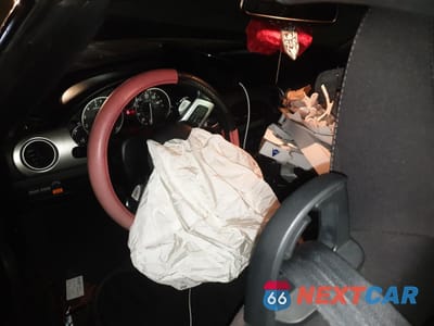 Zdjęcie 8 z 12 samochodu: 2011 MAZDA MX-5 MIATA VIN:JM1NC2LF3B0217988 - miniatura