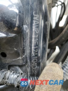 Zdjęcie 9 z 9 samochodu: 2007 YAMAHA XVS1100 VIN:JYAVP11E17A104062 - miniatura
