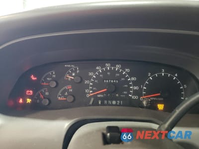 Zdjęcie 9 z 13 samochodu: 2000 FORD EXCURSION XLT VIN:1FMNU41S4YEA53408 - miniatura