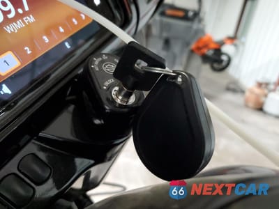 Zdjęcie 8 z 10 samochodu: 2020 HARLEY-DAVIDSON FLHXS VIN:1HD1KRP11LB614578 - miniatura