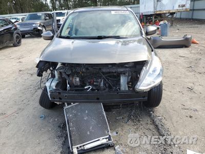 Piąte zdjęcie samochodu w środku: 2016 NISSAN VERSA S VIN:3N1CN7AP4GL842715 - miniatura