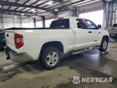 Trzecie zdjęcie samochodu z tyłu: 2015 TOYOTA TUNDRA DOUBLE CAB SR VIN:5TFUW5F15FX477150 - miniatura