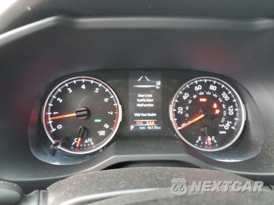 Zdjęcie 9 z 12 samochodu: 2021 TOYOTA RAV4 XLE PREMIUM VIN:JTMC1RFV2MD074438 - miniatura