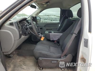 Zdjęcie 7 z 12 samochodu: 2011 CHEVROLET SILVERADO C2500 HEAVY DUTY VIN:1GC0CVCG4BF236003 - miniatura