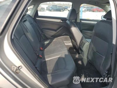 Zdjęcie 10 z 12 samochodu: 2013 VOLKSWAGEN PASSAT SE VIN:1VWBN7A37DC001286 - miniatura