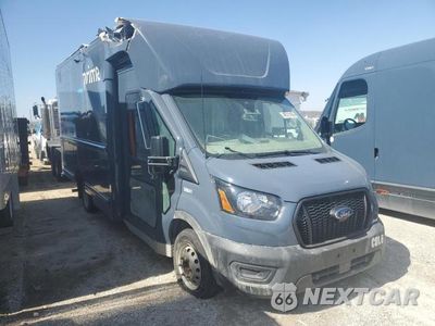 Czwarte zdjęcie samochodu z boku: 2021 FORD TRANSIT T-350 HD VIN:1FDDF6P84MKA68919 - miniatura