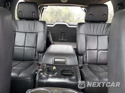 Zdjęcie 10 z 14 samochodu: 2007 LINCOLN NAVIGATOR VIN:5LMFU27507LJ25173 - miniatura