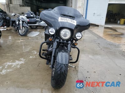 Drugie zdjęcie samochodu z przodu: 2019 HARLEY-DAVIDSON FLHXS VIN:1HD1KRP13KB666924 - miniatura