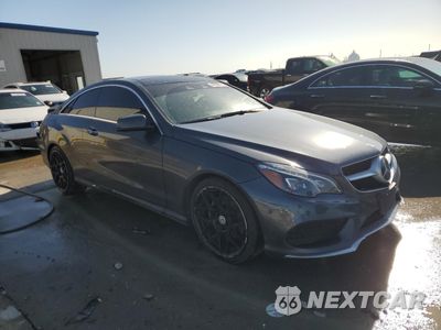 Czwarte zdjęcie samochodu z boku: 2016 MERCEDES-BENZ E 400 VIN:WDDKJ6FB7GF345024 - miniatura
