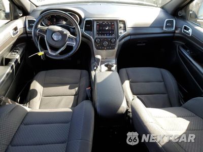 Zdjęcie 8 z 14 samochodu: 2018 JEEP GRAND CHEROKEE LAREDO VIN:1C4RJEAGXJC141395 - miniatura