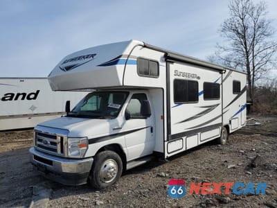 Drugie zdjęcie samochodu z przodu: 2022 FORD E450 RV VIN:1FDXE4FN8MDC37615 - miniatura