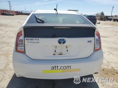 Zdjęcie 6 z 12 samochodu: 2013 TOYOTA PRIUS VIN:JTDKN3DU2D5561530 - miniatura