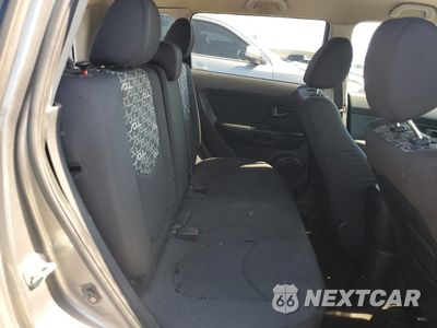 Zdjęcie 10 z 14 samochodu: 2011 KIA SOUL + VIN:KNDJT2A26B7207994 - miniatura