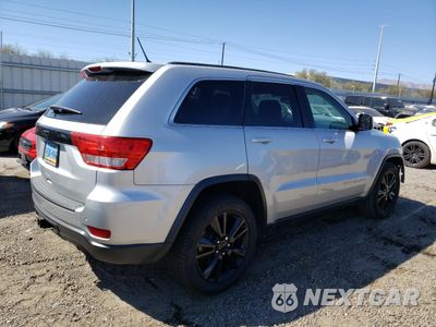 Trzecie zdjęcie samochodu z tyłu: 2012 JEEP GRAND CHEROKEE LAREDO VIN:1C4RJEAT5CC363164 - miniatura