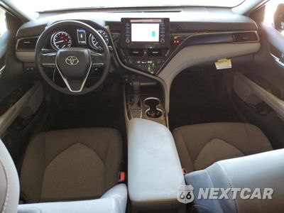 Zdjęcie 8 z 15 samochodu: 2024 TOYOTA CAMRY LE VIN:4T1C11AK4RU885966 - miniatura